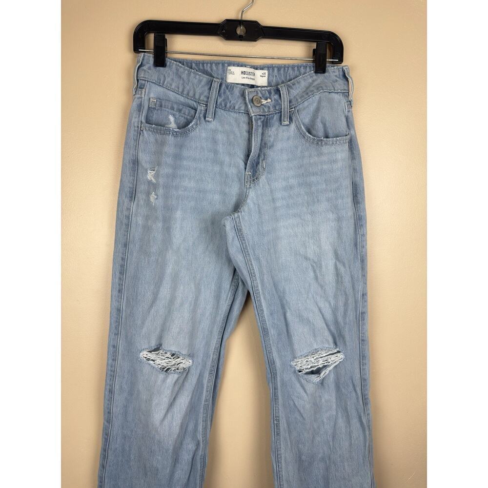 Hollister Women’s Low Rise Baggy Light Wash Jeans Size 0 R Waist 25 Inseam 30 - Picture 2 of 12